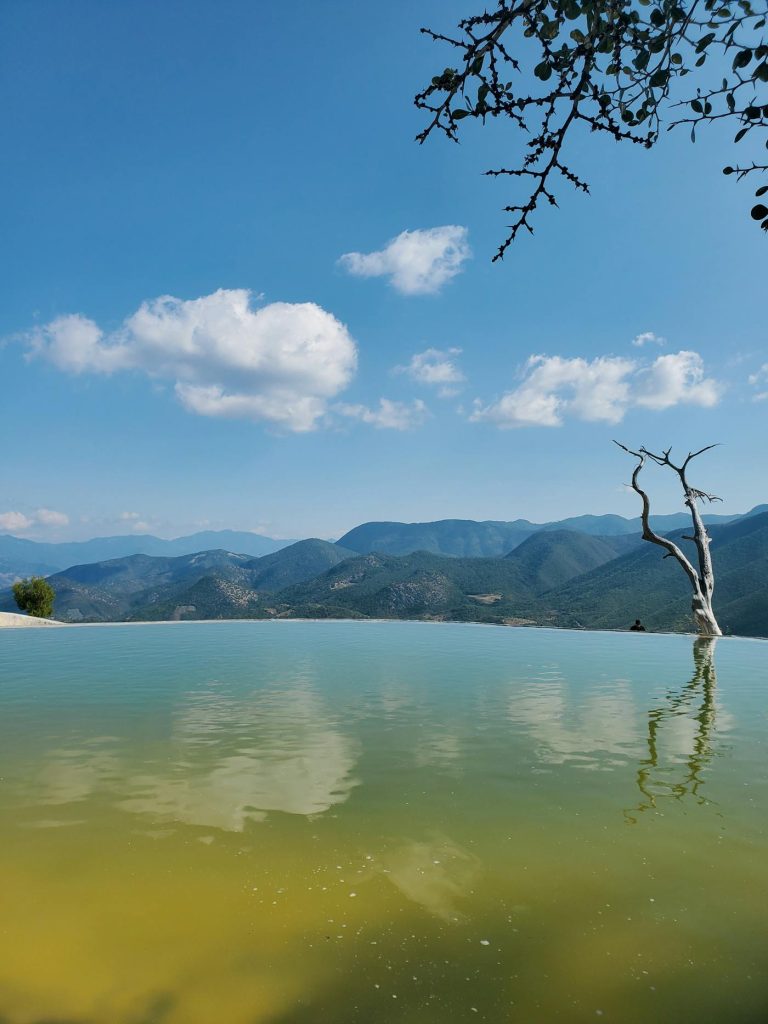 Hierve el Agua y la Sierra Norte de Oaxaca
